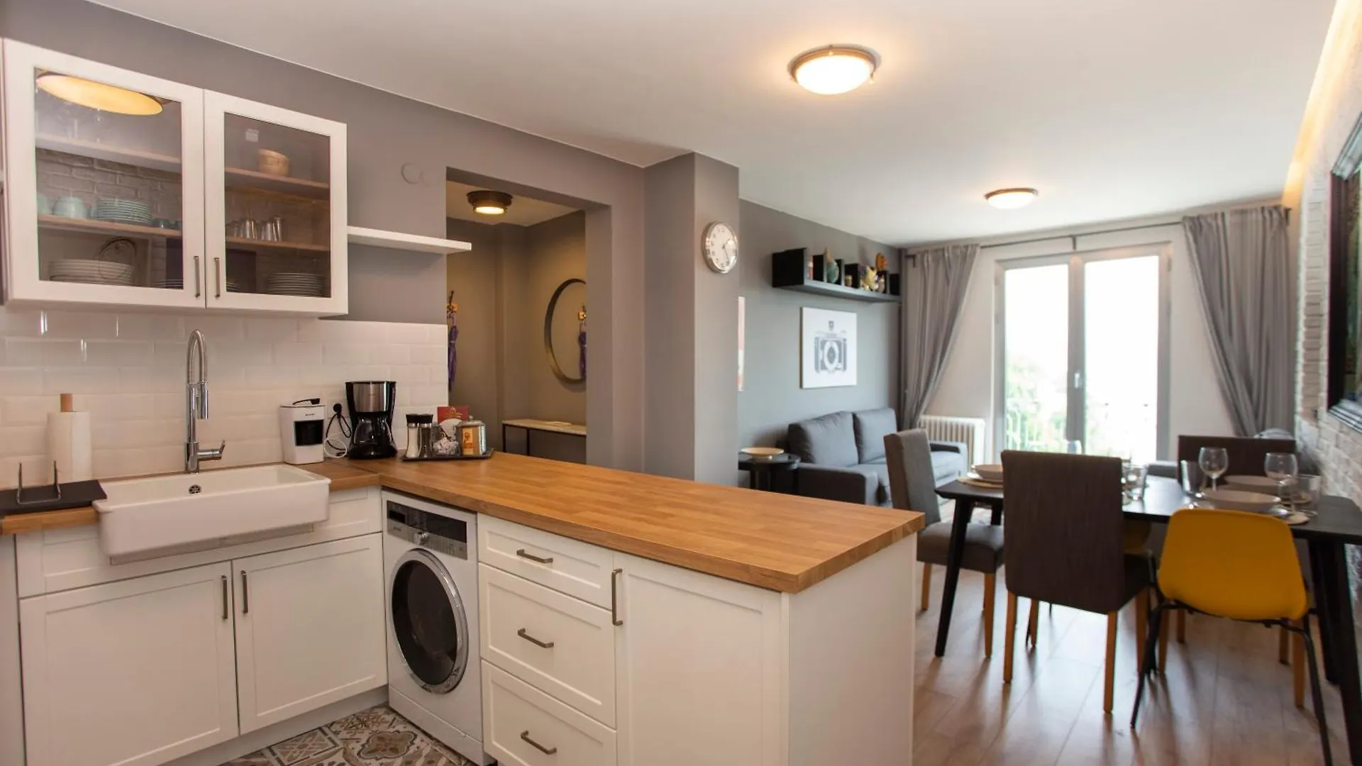 Waterfront Apartments With A Stunning View Stambuł