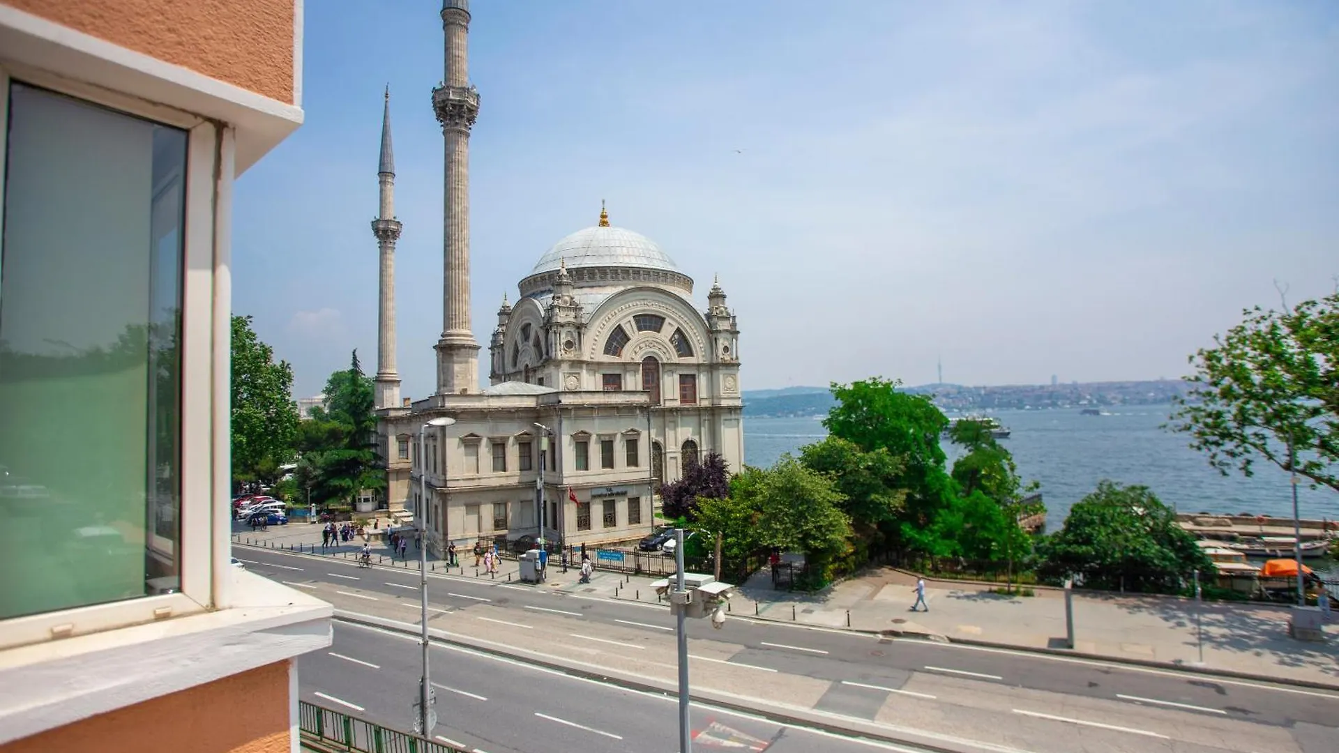 Waterfront Apartments With A Stunning View Istanbul