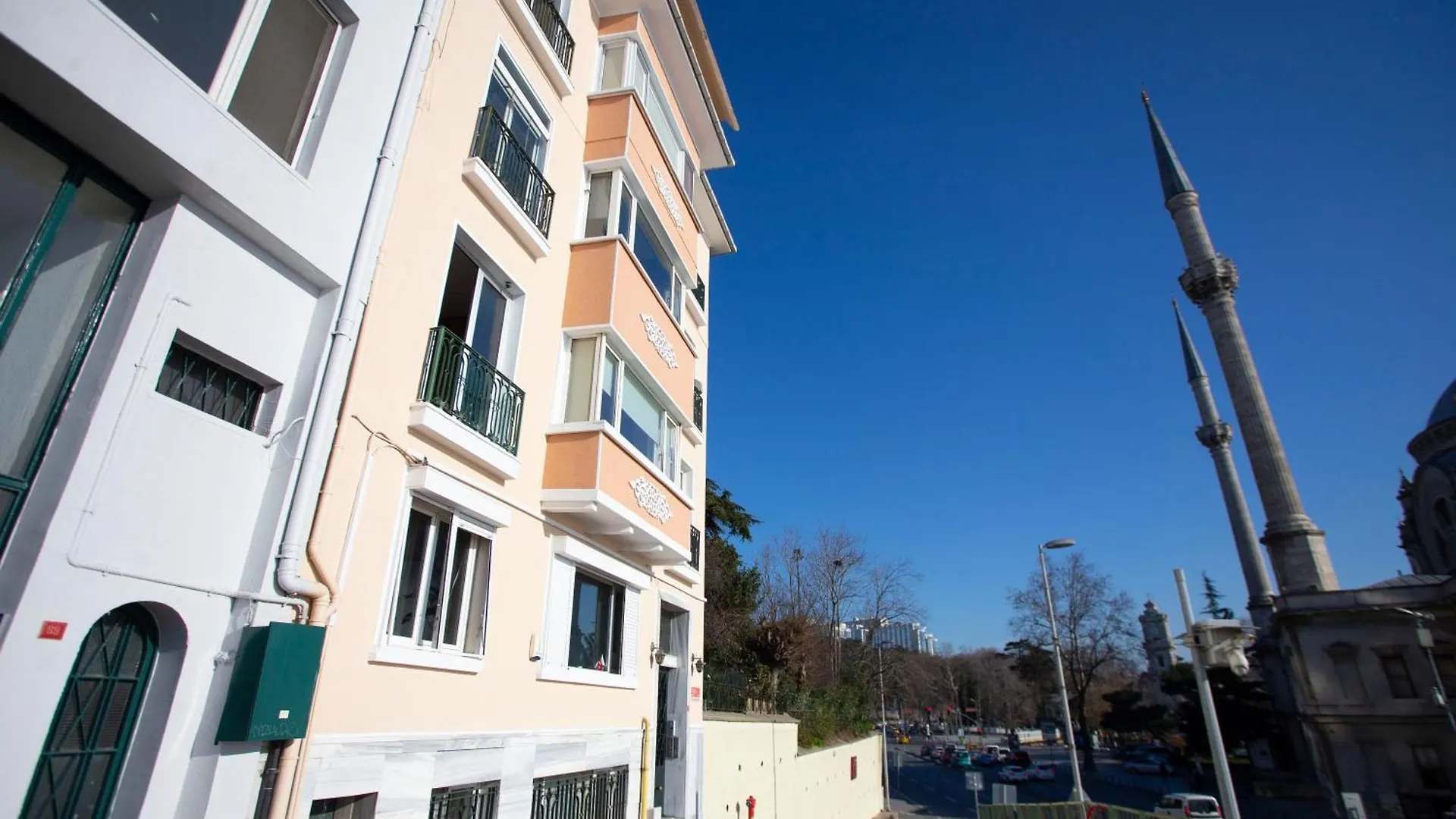 Waterfront Apartments With A Stunning View Istanbul Turkey