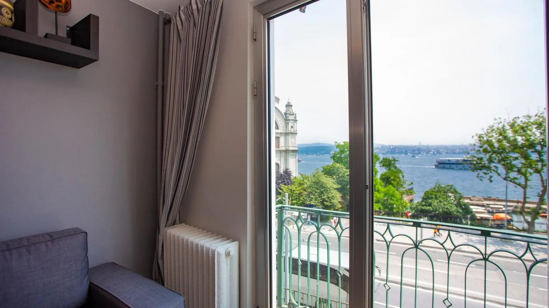 Waterfront Apartments With A Stunning View Istambul